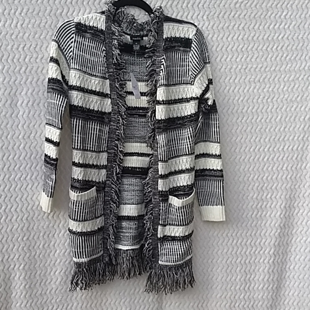 Rue21 sweater xs, nwt women's